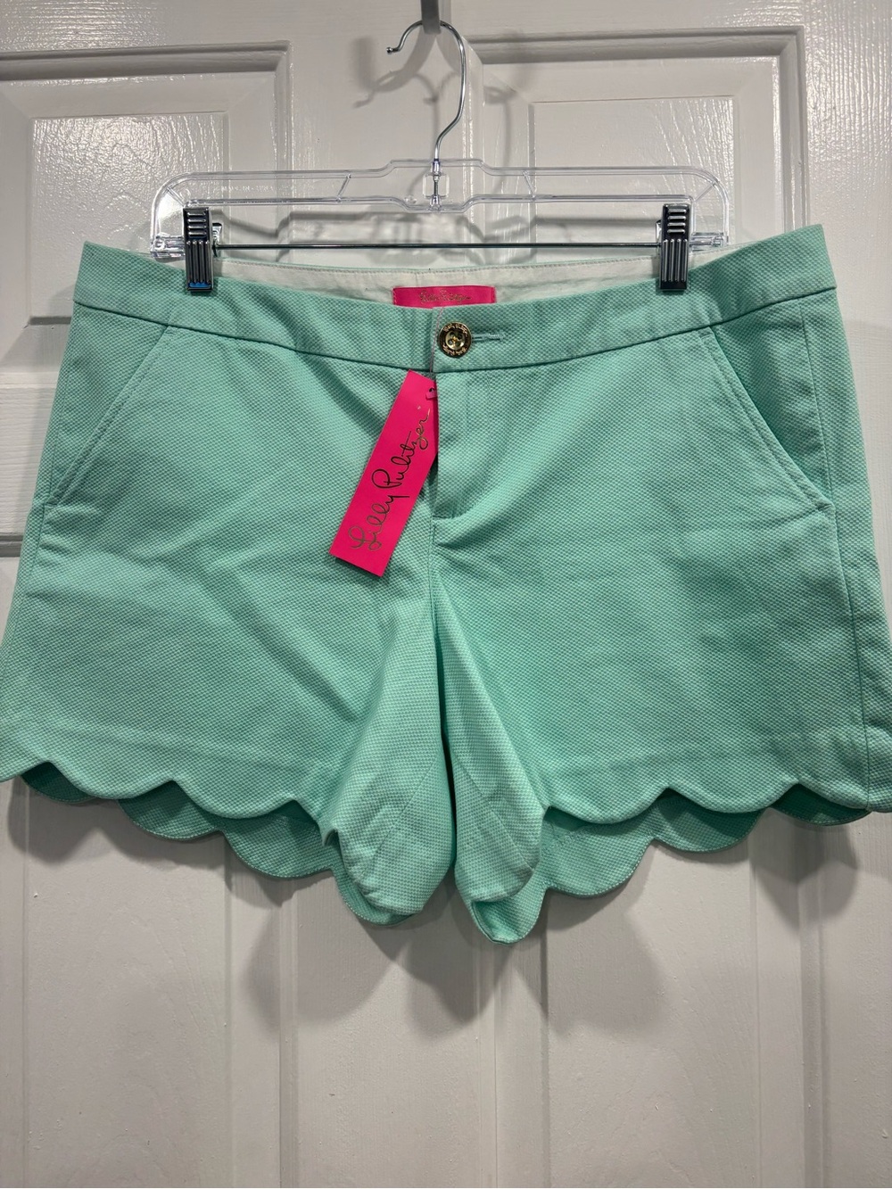 Lilly Pulitzer Resort Aqua Scallop Hem Buttercup shorts